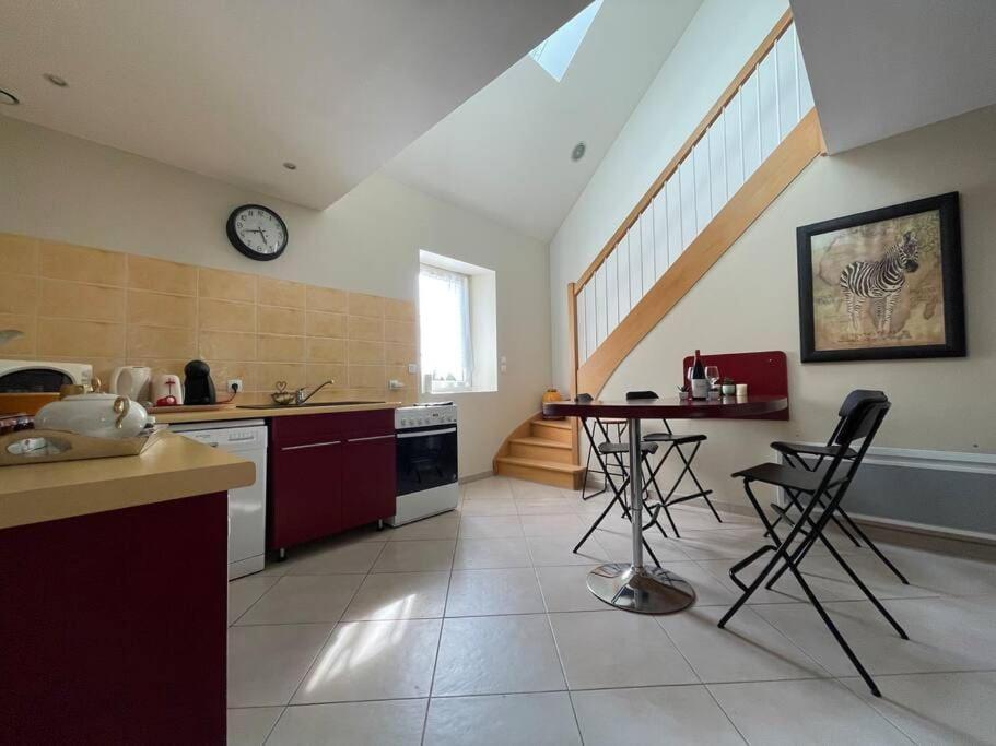 Logis Saint-Martin By Melrose Apartment ภายนอก รูปภาพ