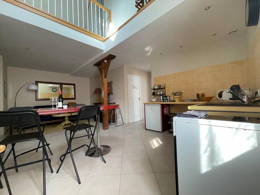 Logis Saint-Martin By Melrose Apartment ภายนอก รูปภาพ