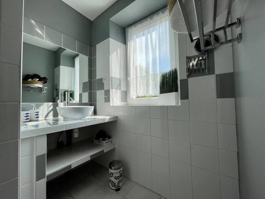 Logis Saint-Martin By Melrose Apartment ภายนอก รูปภาพ